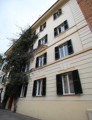 Roma Inn Exterior photo